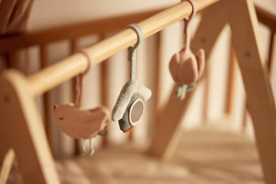 Spieltrapez Baby Spielsachen Lovely Birds