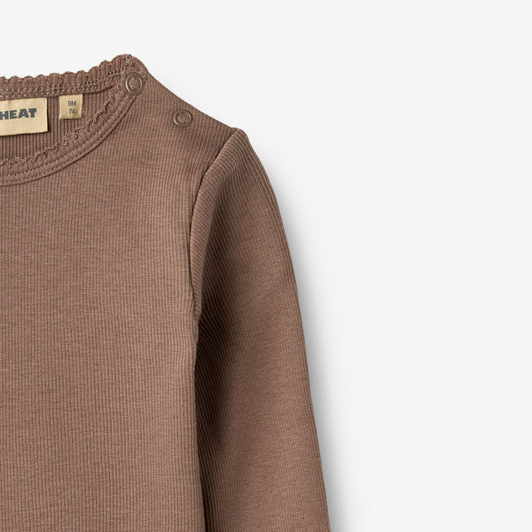 Wheat- Ripp-Body mit langen Ärmeln, Regitze toffee brown